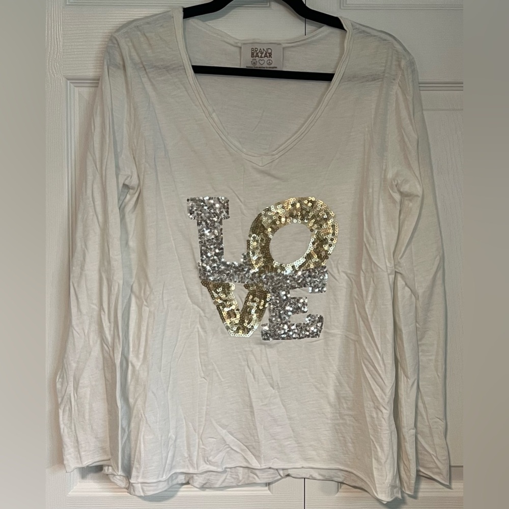 Brand Bazar Sequin LOVE Long-Sleeve V-Neck Top - White